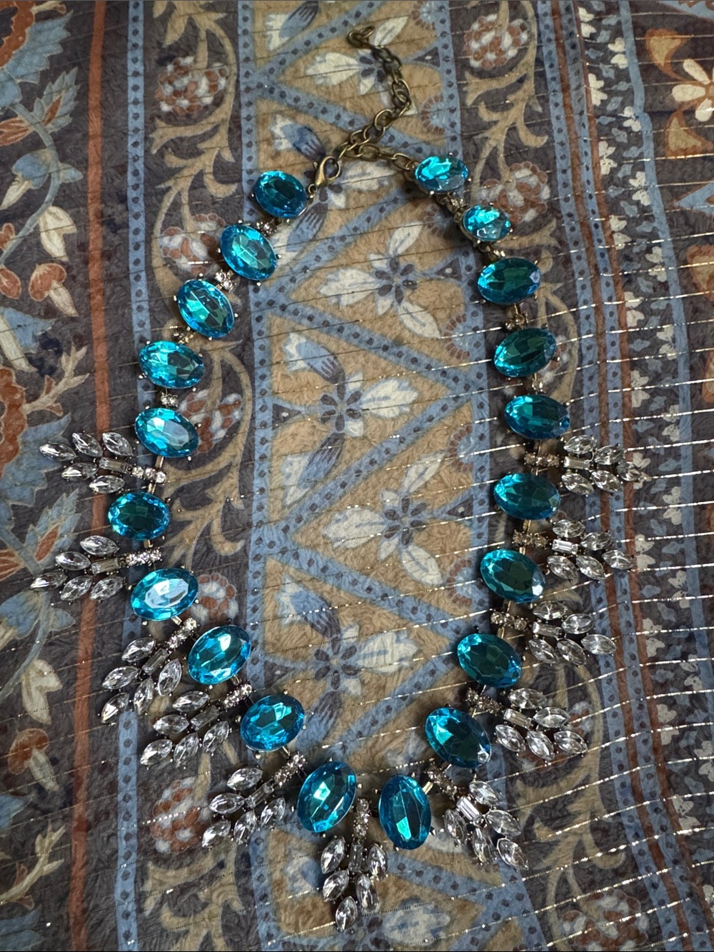 Aratta Silent Journey Bib Necklace NWOT